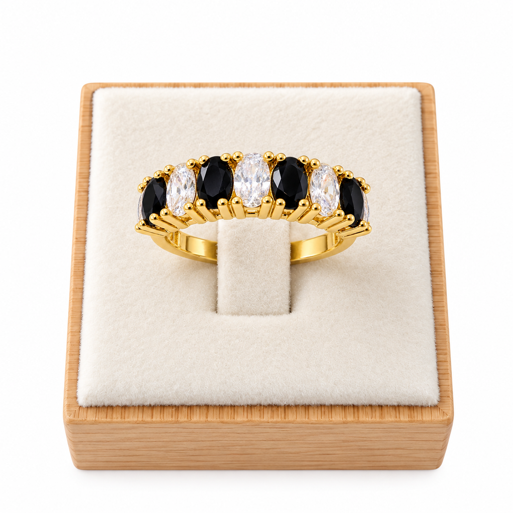 Noir Elegance Ring