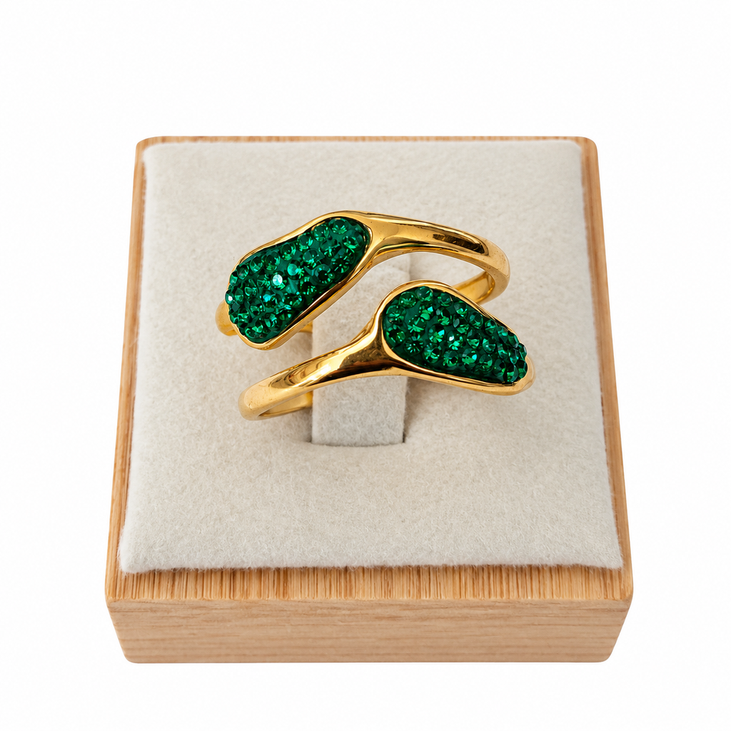 Emerald Aura Ring