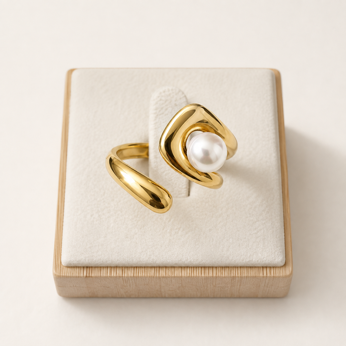 Pear Gold Ring