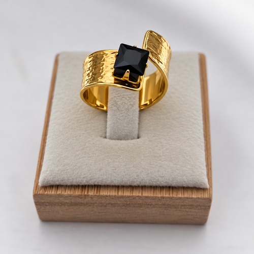 Black Crystal